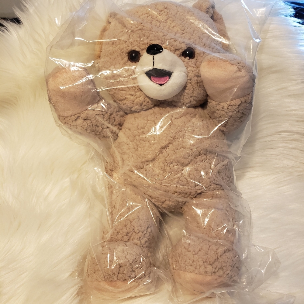 New 2021 Limited Edition Snuggle Bear